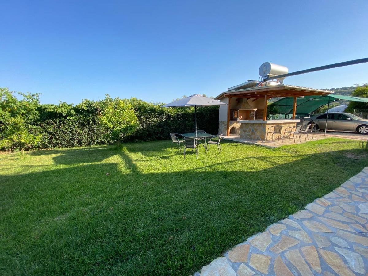 Apartamento Tasos Cozy House Kalligoni Exterior foto