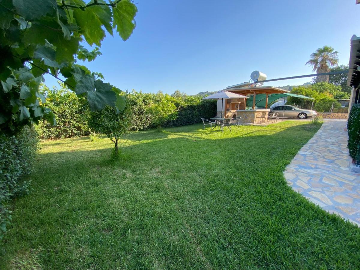 Apartamento Tasos Cozy House Kalligoni Exterior foto