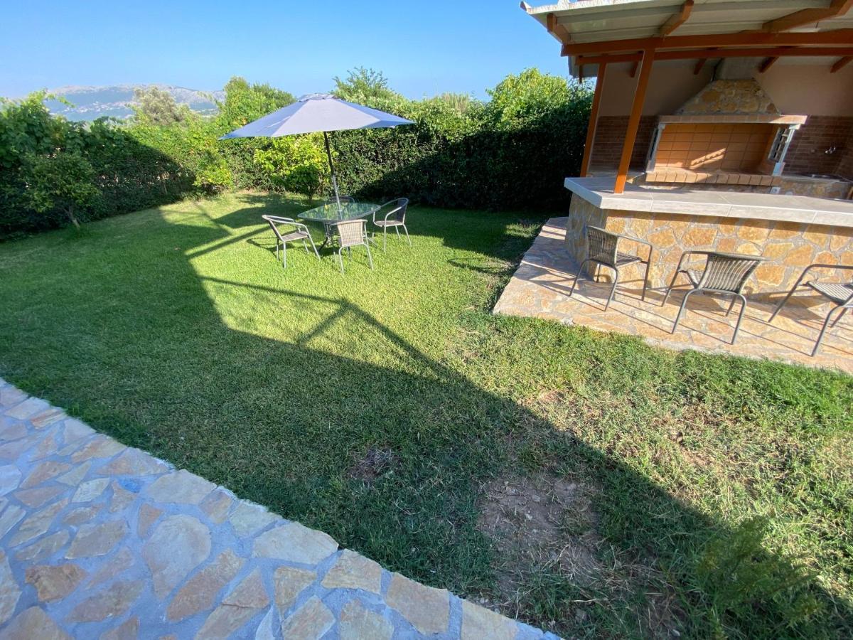 Apartamento Tasos Cozy House Kalligoni Exterior foto